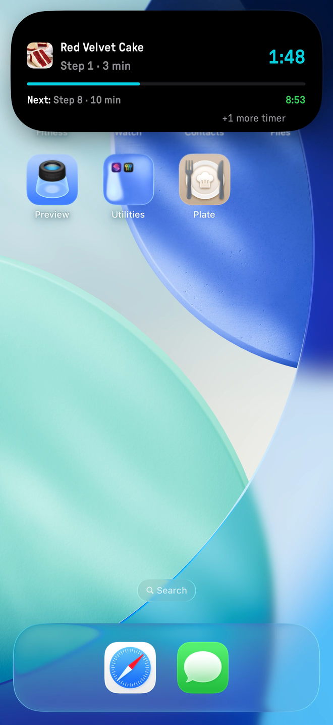 A cooking timer Live Activity for Plate expanded in the iPhone Dynamic Island.